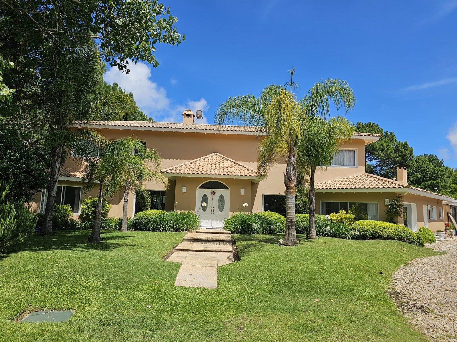 Casa en venta en barrio cerrado